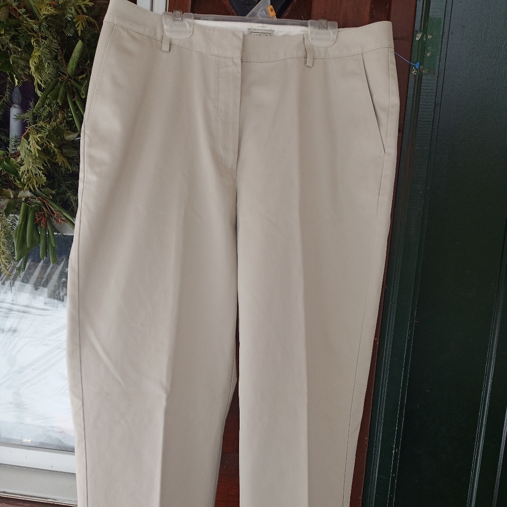LL Bean flat front dress pant. 12medium /tall
